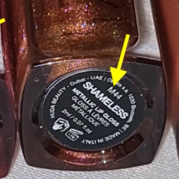 ⚠️⚠️POSHMARK OFFICIAL GUIDELINES⚠️⚠️ - Picture 4 of 8